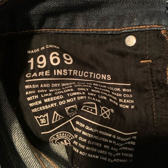 3 for $30! Gap dark‎ wash  mini skirt. Size 0 - Picture 5 of 9